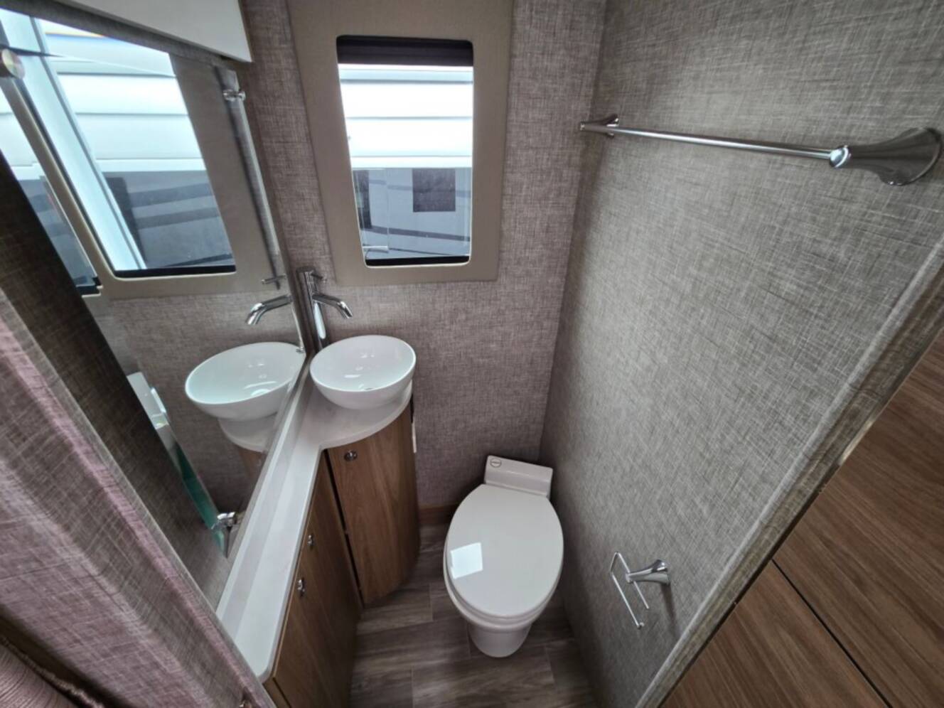 A photo of this 2026 Tiffin Motorhomes Wayfarer 25XLW