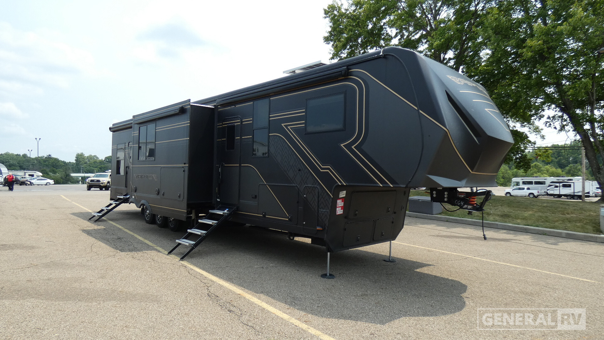 2025 Keystone RAPTOR 441 in north canton OH