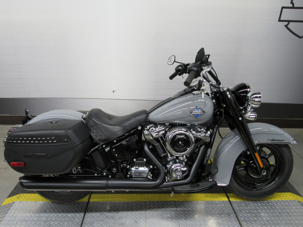 2026 Harley-Davidson Softail Heritage Classic CLASSIC in Goodyear, AZ