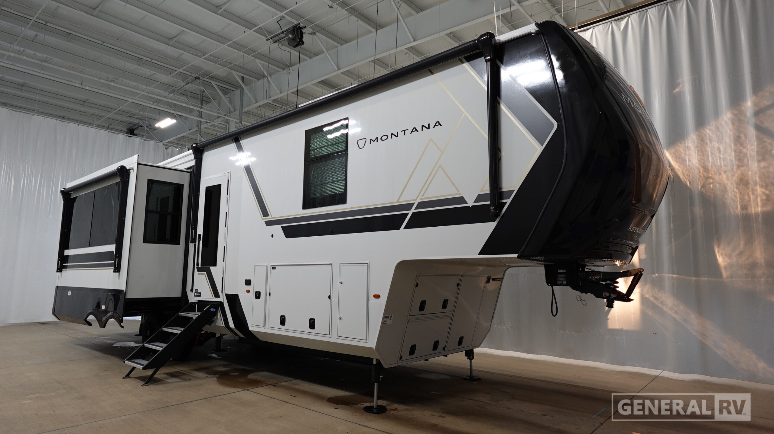 2027 Keystone MONTANA 3100RL in birch run MI