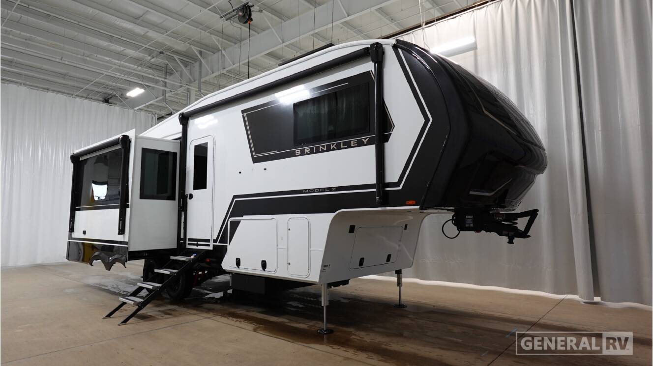 A photo of this 2027 Brinkley MODEL Z 2700