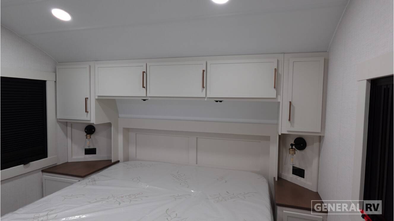 A photo of this 2027 Brinkley MODEL Z 2700