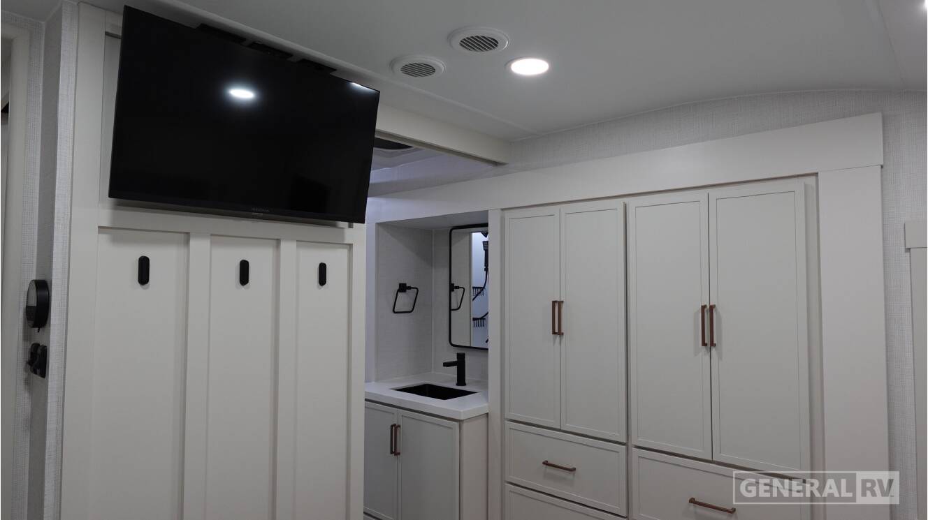 A photo of this 2027 Brinkley MODEL Z 2700