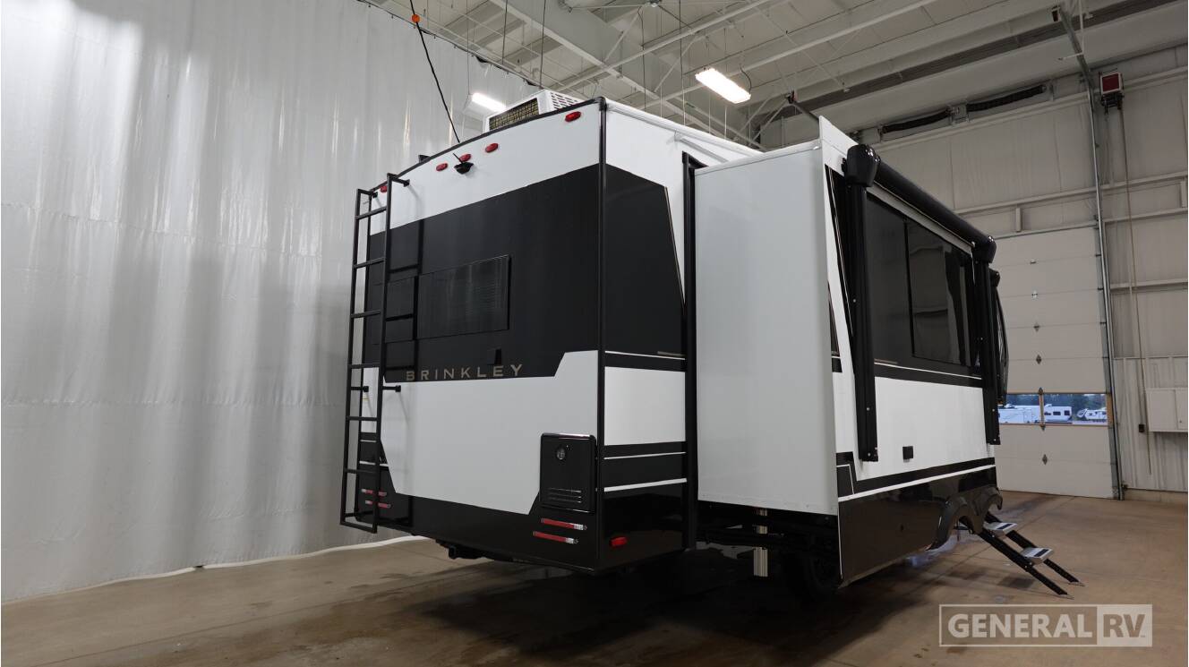 A photo of this 2027 Brinkley MODEL Z 2700