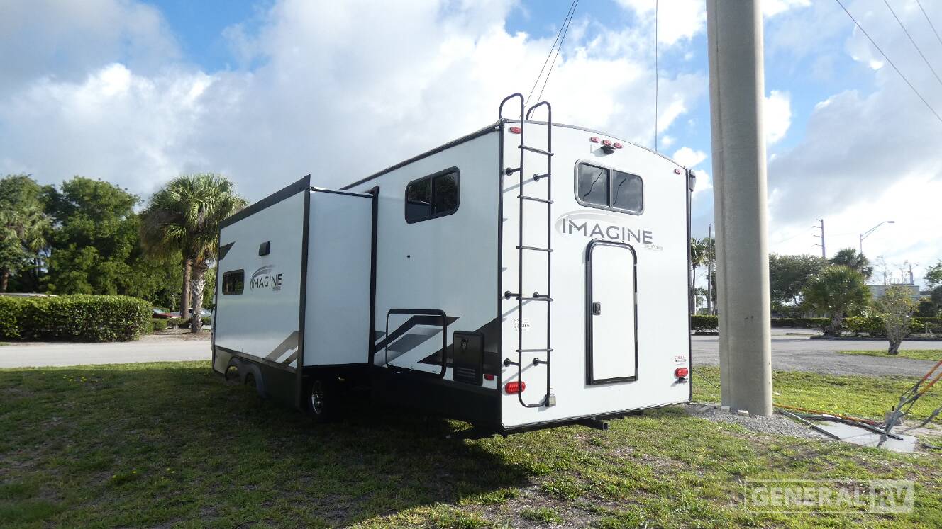 A photo of this 2025 Grand Design IMAGINE 3210BH