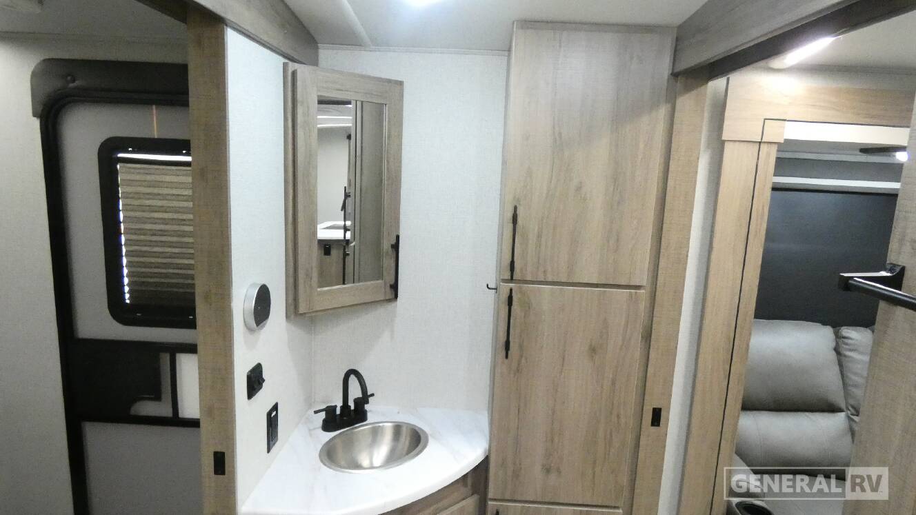A photo of this 2025 Grand Design IMAGINE 3210BH