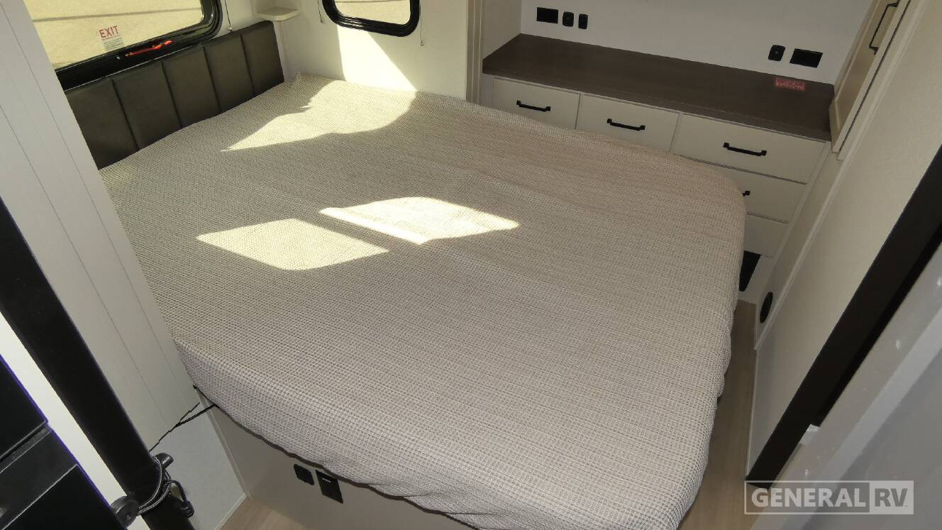 A photo of this 2026 Grand Design Momentum G-Class 21G