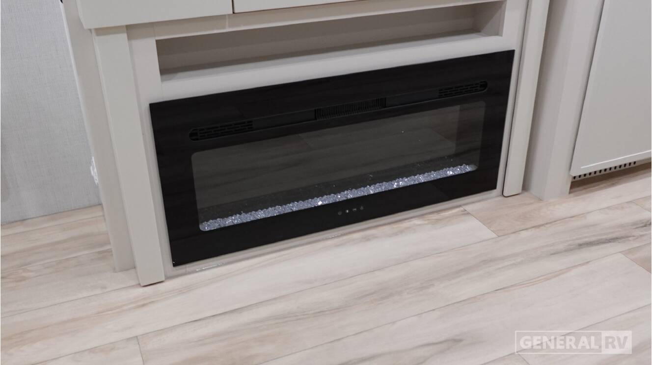 A photo of this 2026 Brinkley MODEL I 275