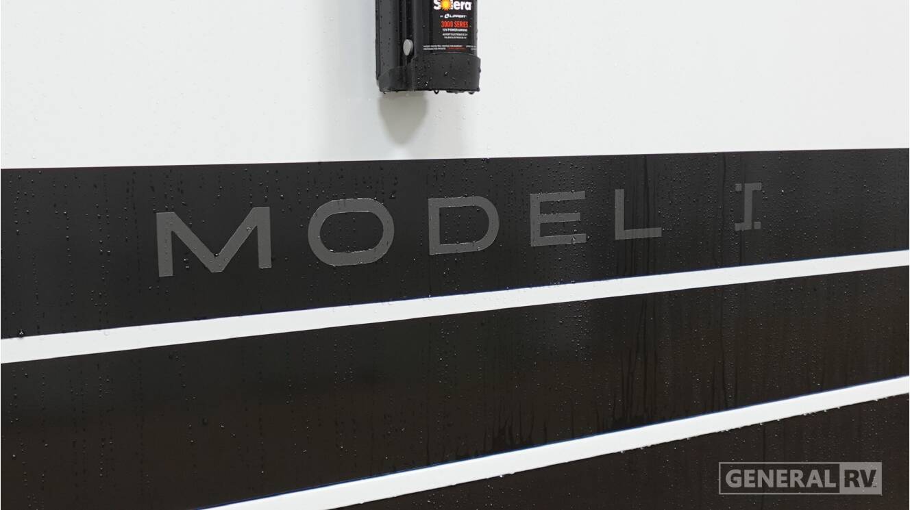 A photo of this 2026 Brinkley MODEL I 275