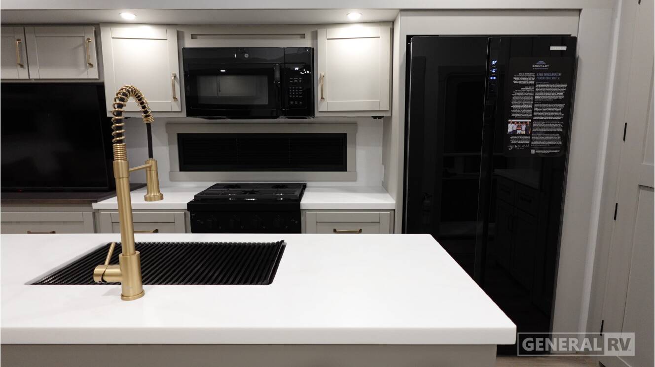 A photo of this 2027 Brinkley MODEL Z 3515