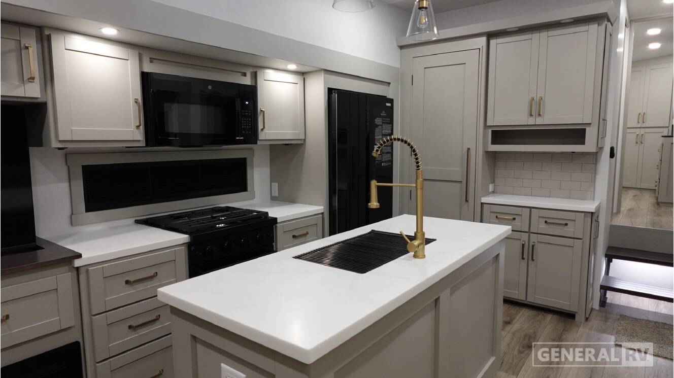 A photo of this 2027 Brinkley MODEL Z 3515