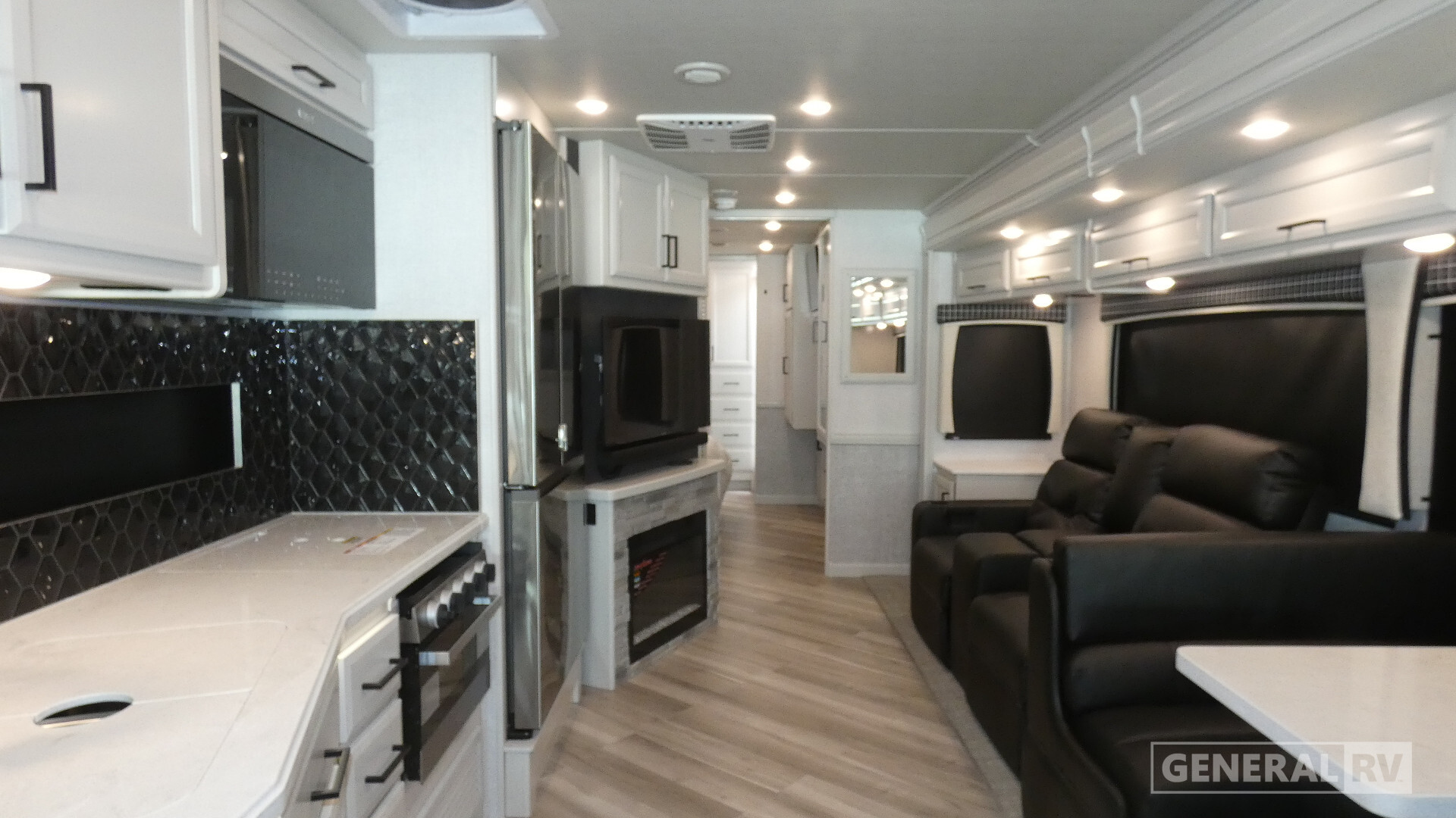 2026 Holiday Rambler VACATIONER 35K in dover FL