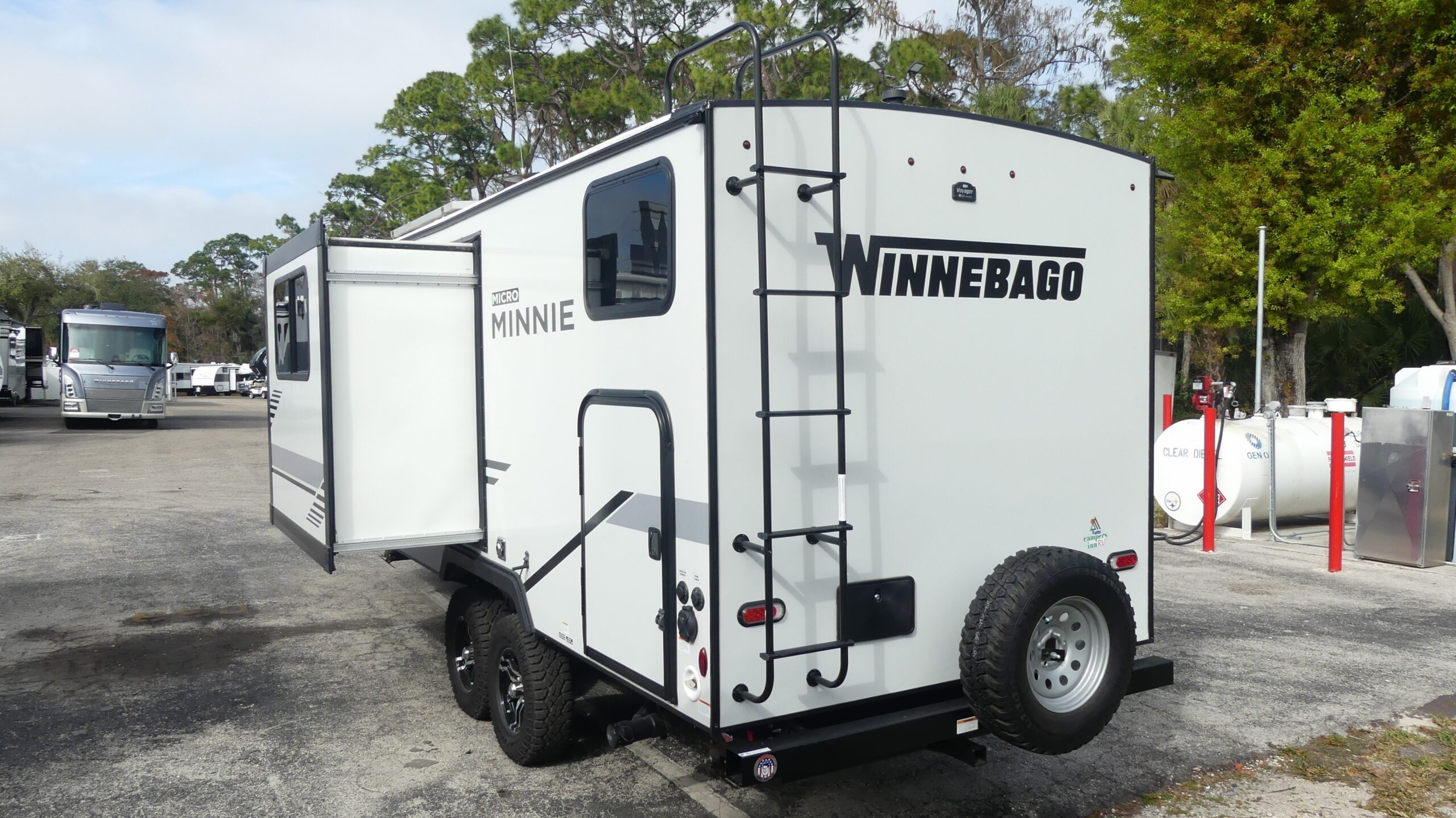 2022 Winnebago MICRO MINNIE 2306BHS in fort myers FL