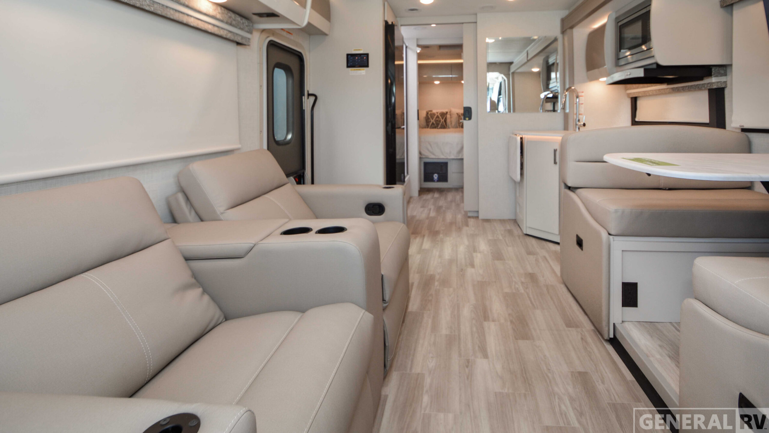 2026 Thor Motor Coach VEGAS 28.1 in winter garden FL