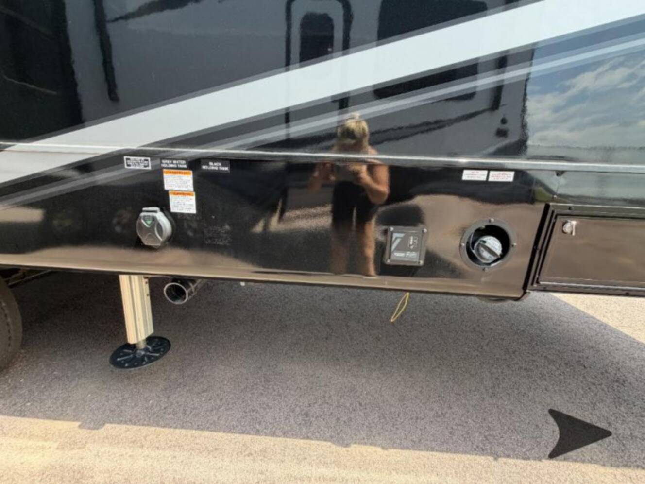 A photo of this 2026 Jayco Seismic 395
