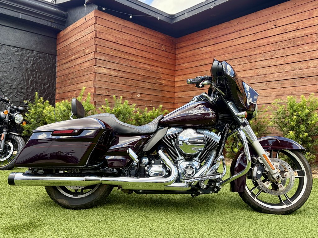 2014 Harley Davidson FLHXS Street Glide Special SPECIAL in Orlando, FL