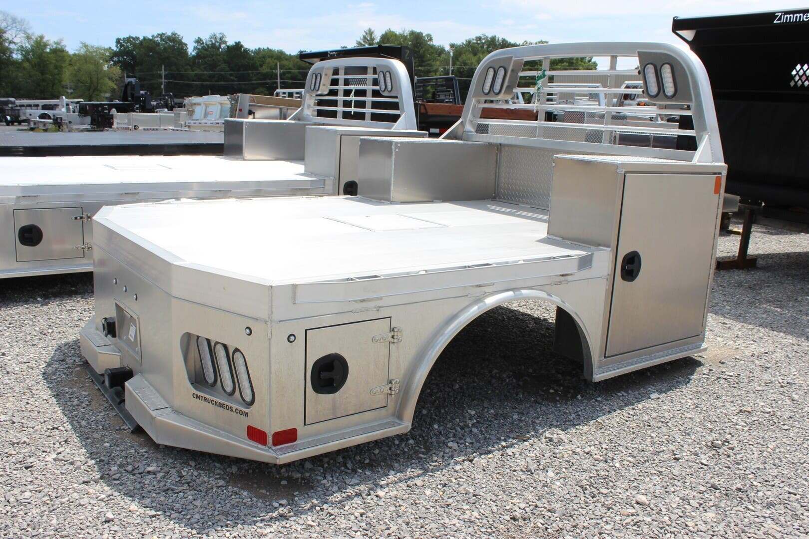 2021 CM TRAILERS ALSK-102/84/58/42-DLX 8.5 SINGLE WHEEL LONGBED DOD in Mount Vernon, IL