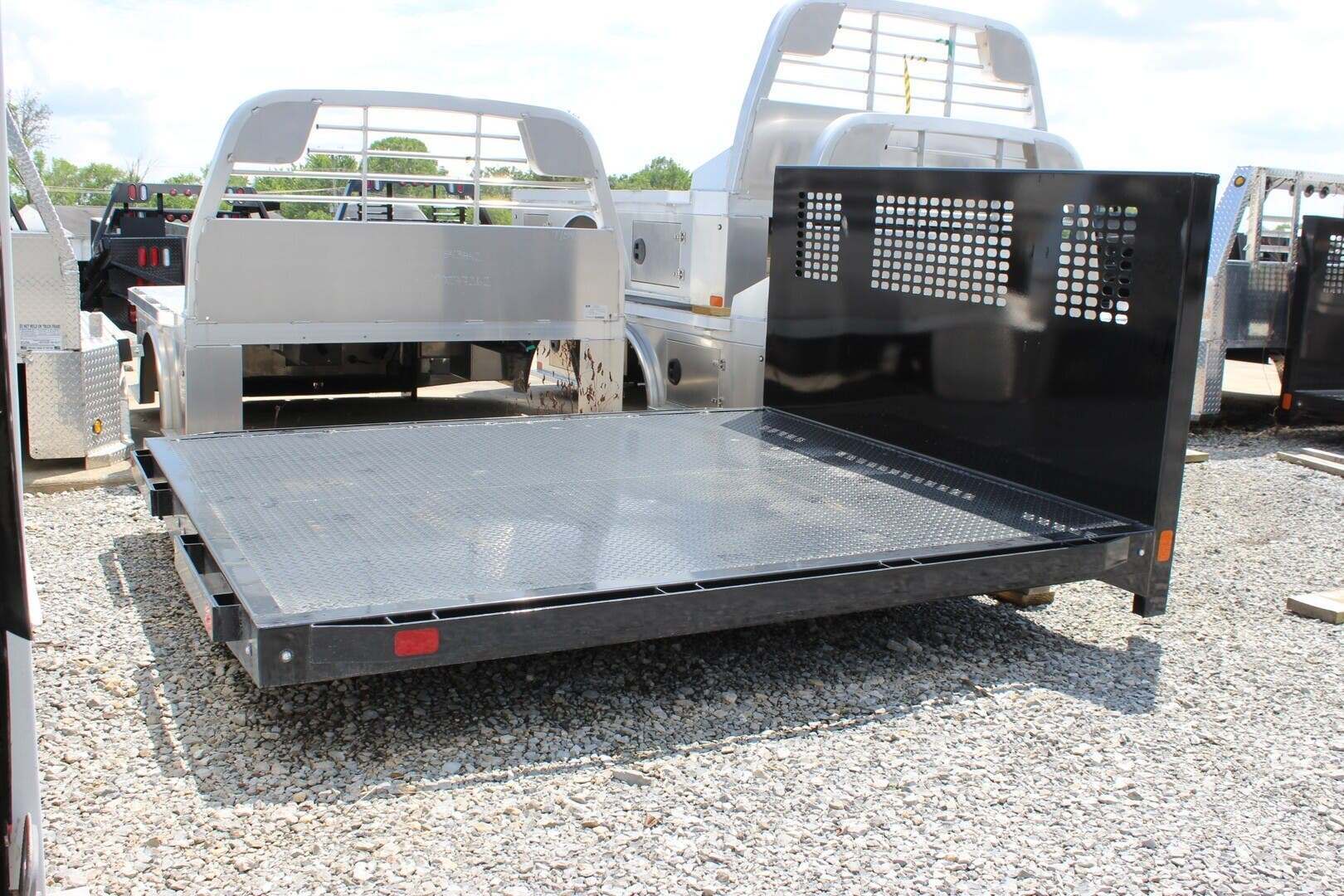 2021 CM TRAILERS PL-96/84/42 8 SINGLE WHEEL LONGBED in Mount Vernon, IL