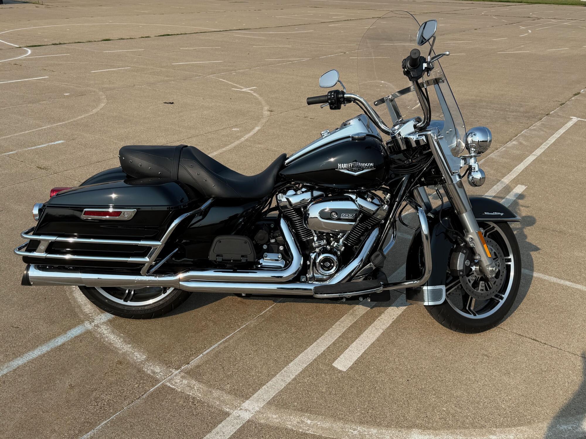 Black Motorcycles For Sale Near Peoria, IL - Cycle Trader