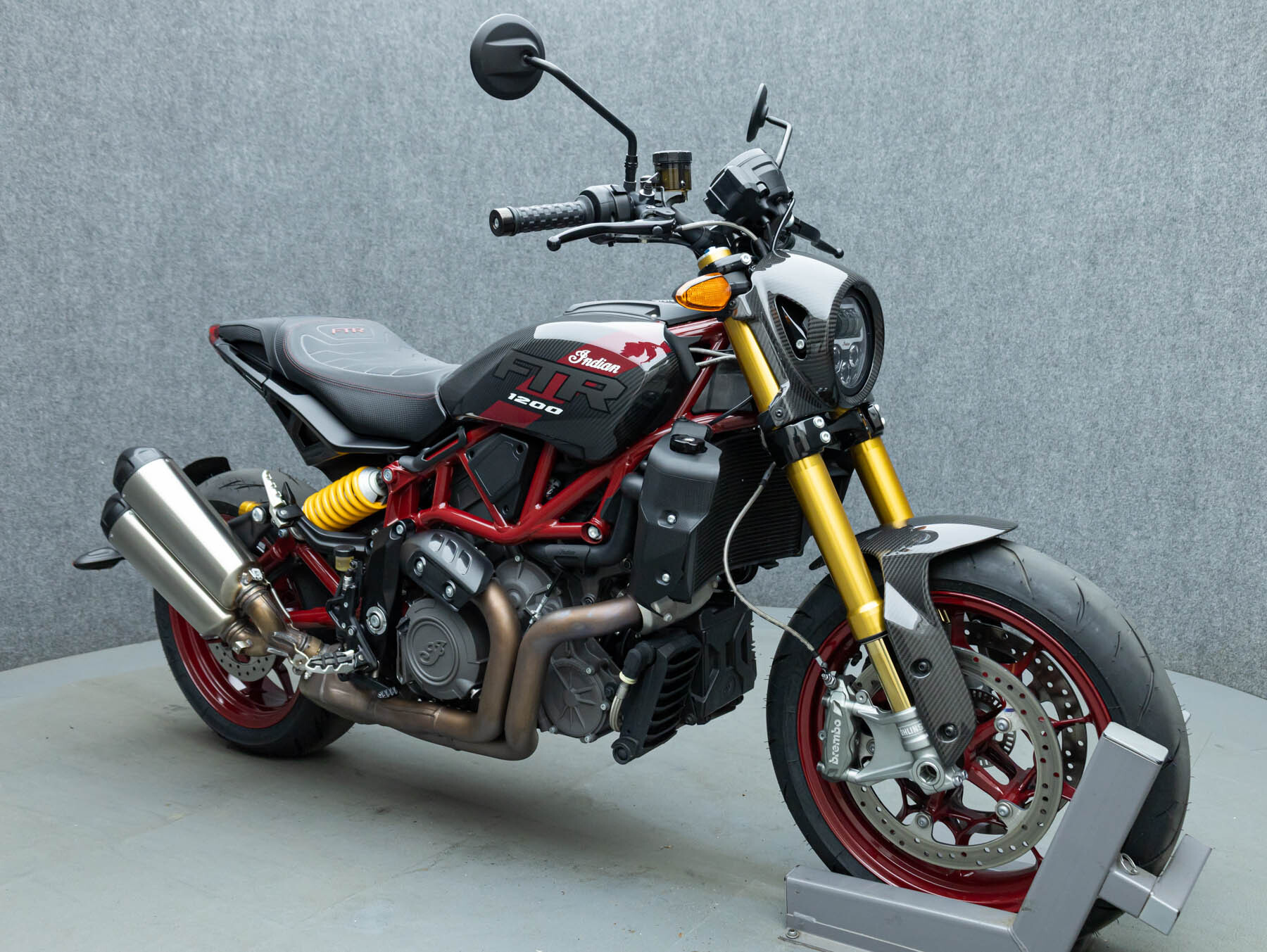 2024 Indian FTR R CARBON W/ABS R CARBON in Pembroke, NH
