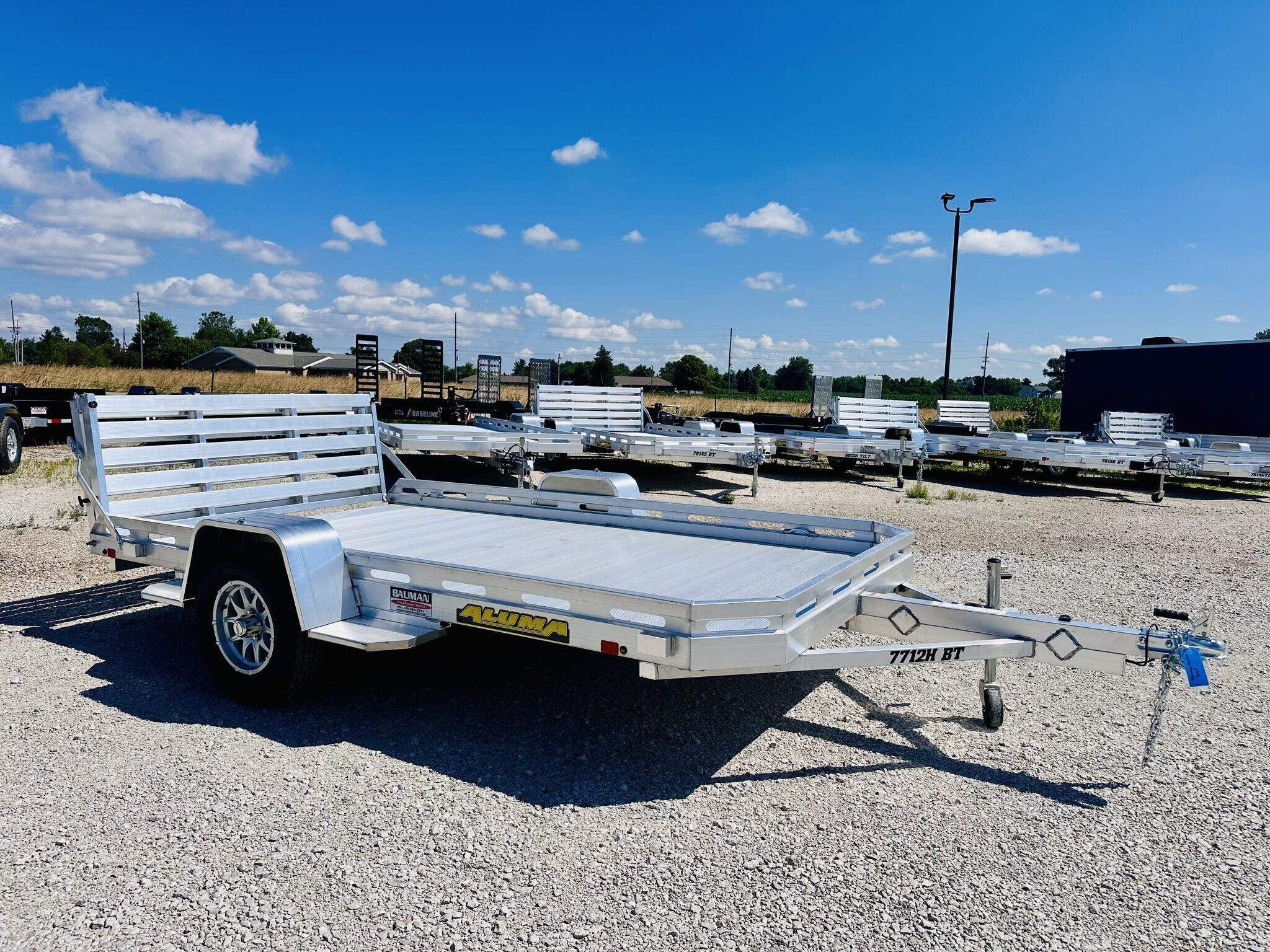 2027 Aluma 7712H-S-BT 77X12 HEAVY SINGLE AXLE UTILTY TRAILER in Goodfield, IL