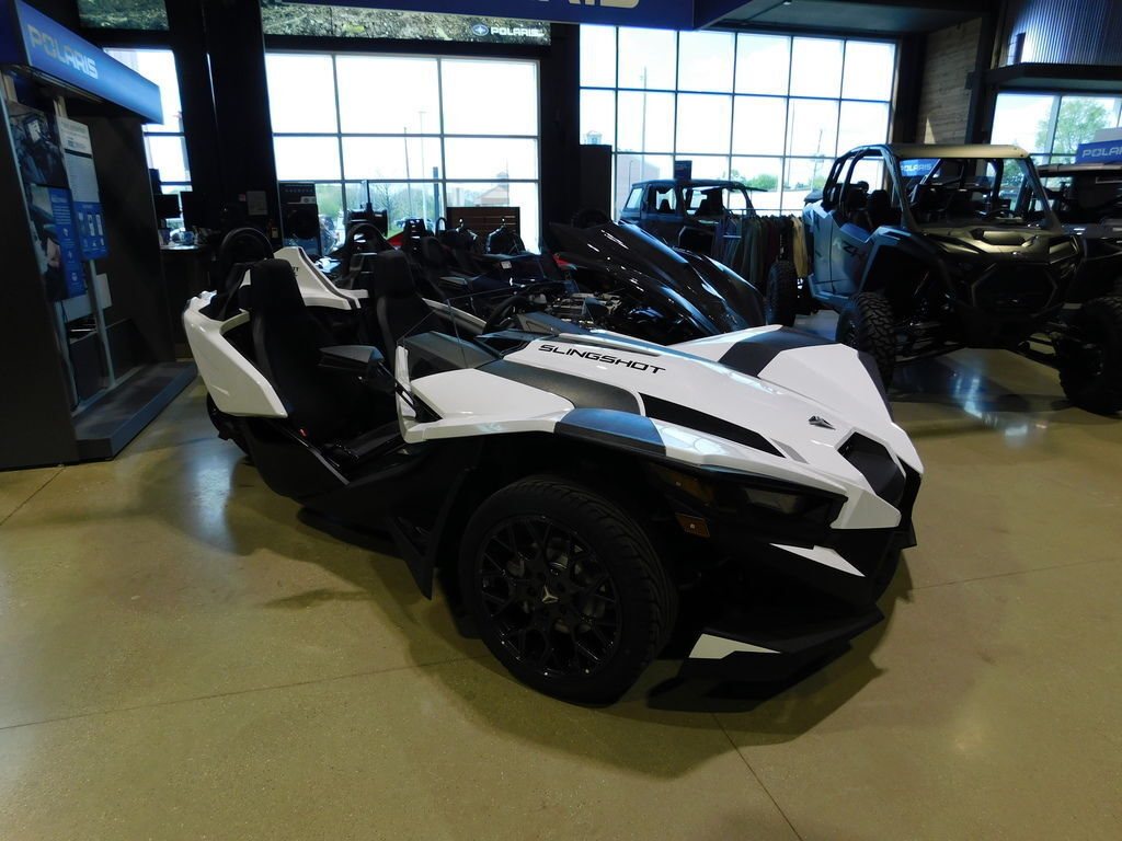 2026 Polaris Slingshot® SL AutoDrive SL in Kalamazoo, MI
