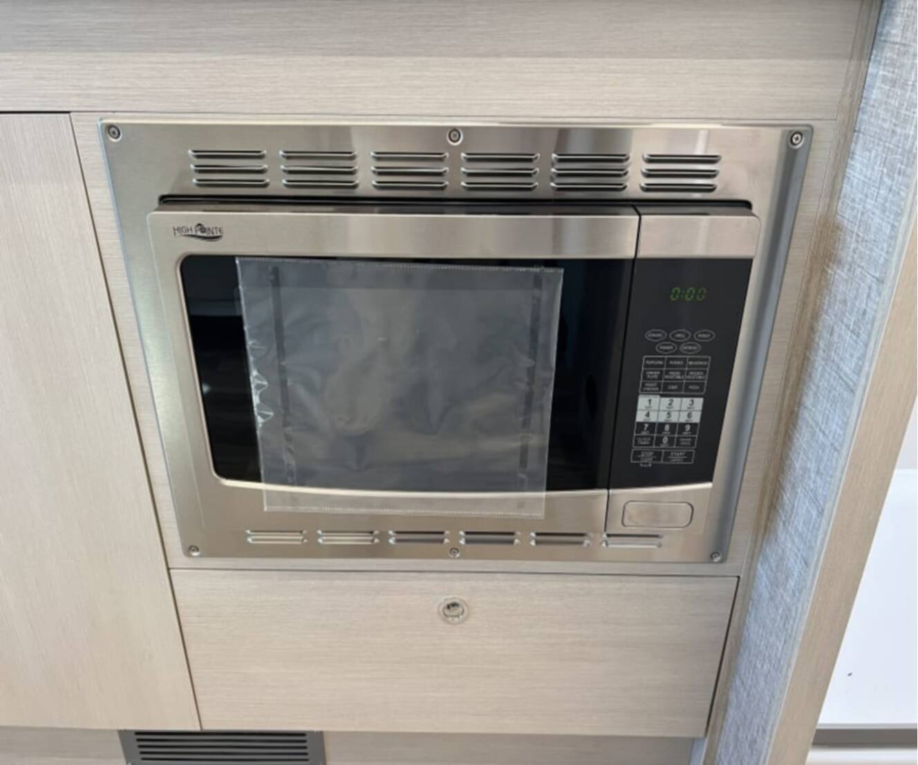 A photo of this 2025 Tiffin WAYFARER 25XLW