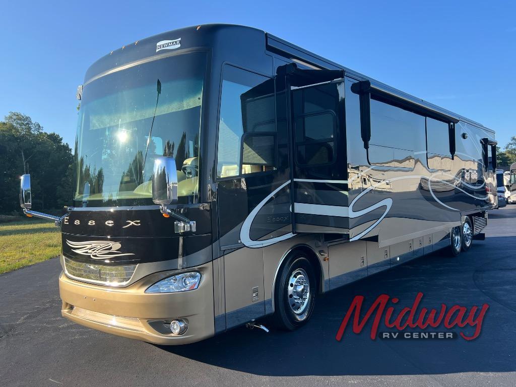 2014 Newmar Essex 4544 in grand rapids MI