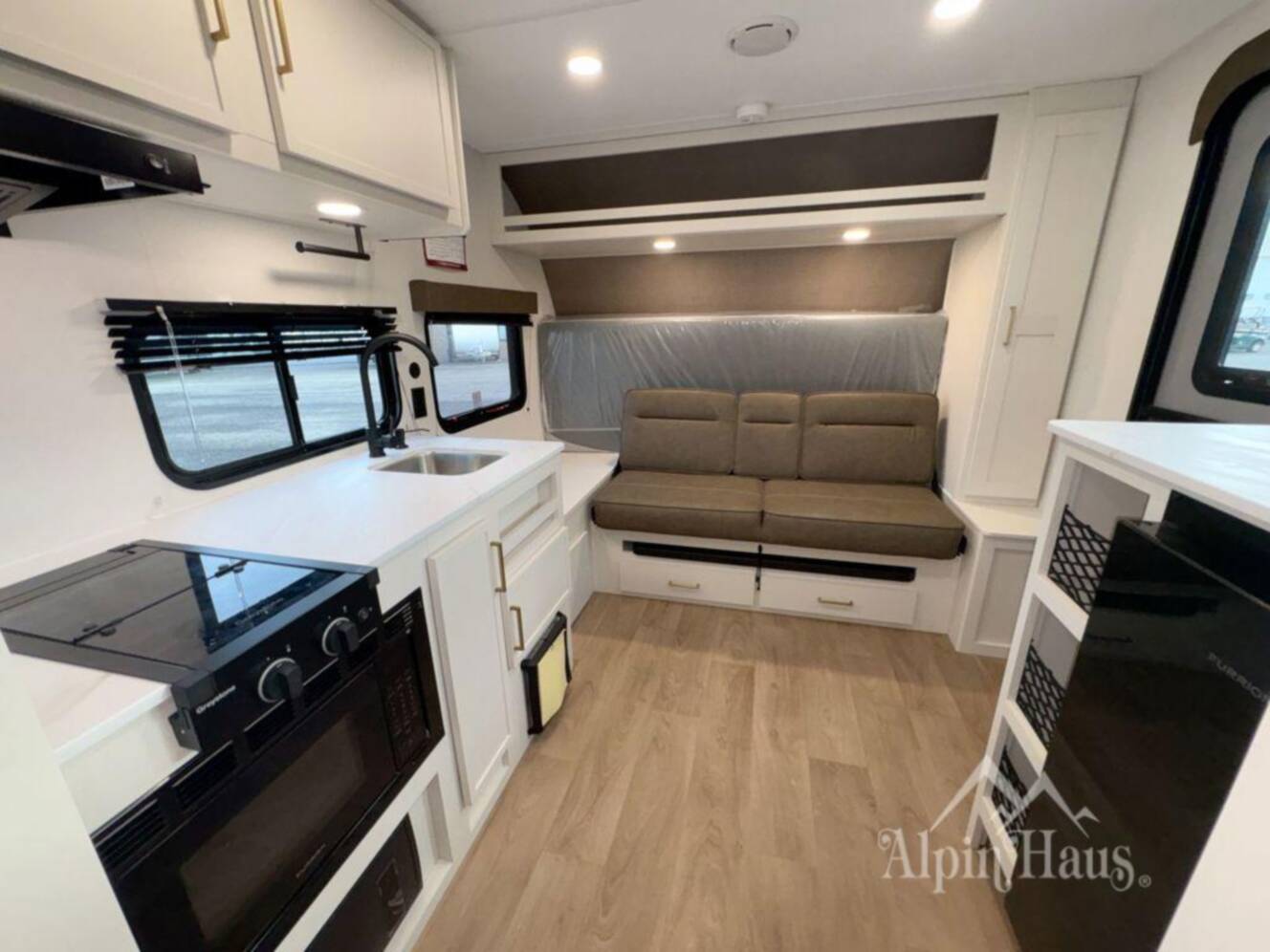 A photo of this 2026 Grand Design Transcend One 131DL
