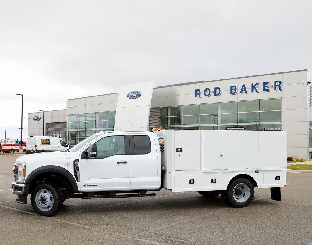 2025 FORD F550 in Plainfield, IL