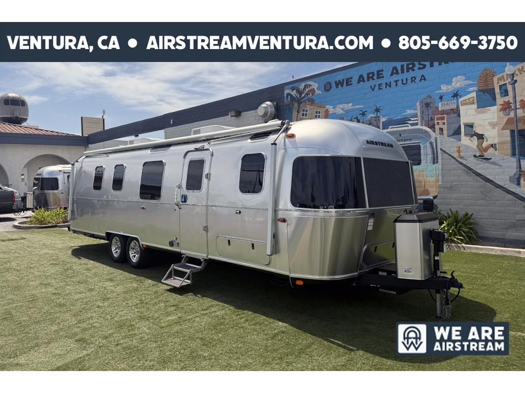 2026 Airstream Classic 33FB RV