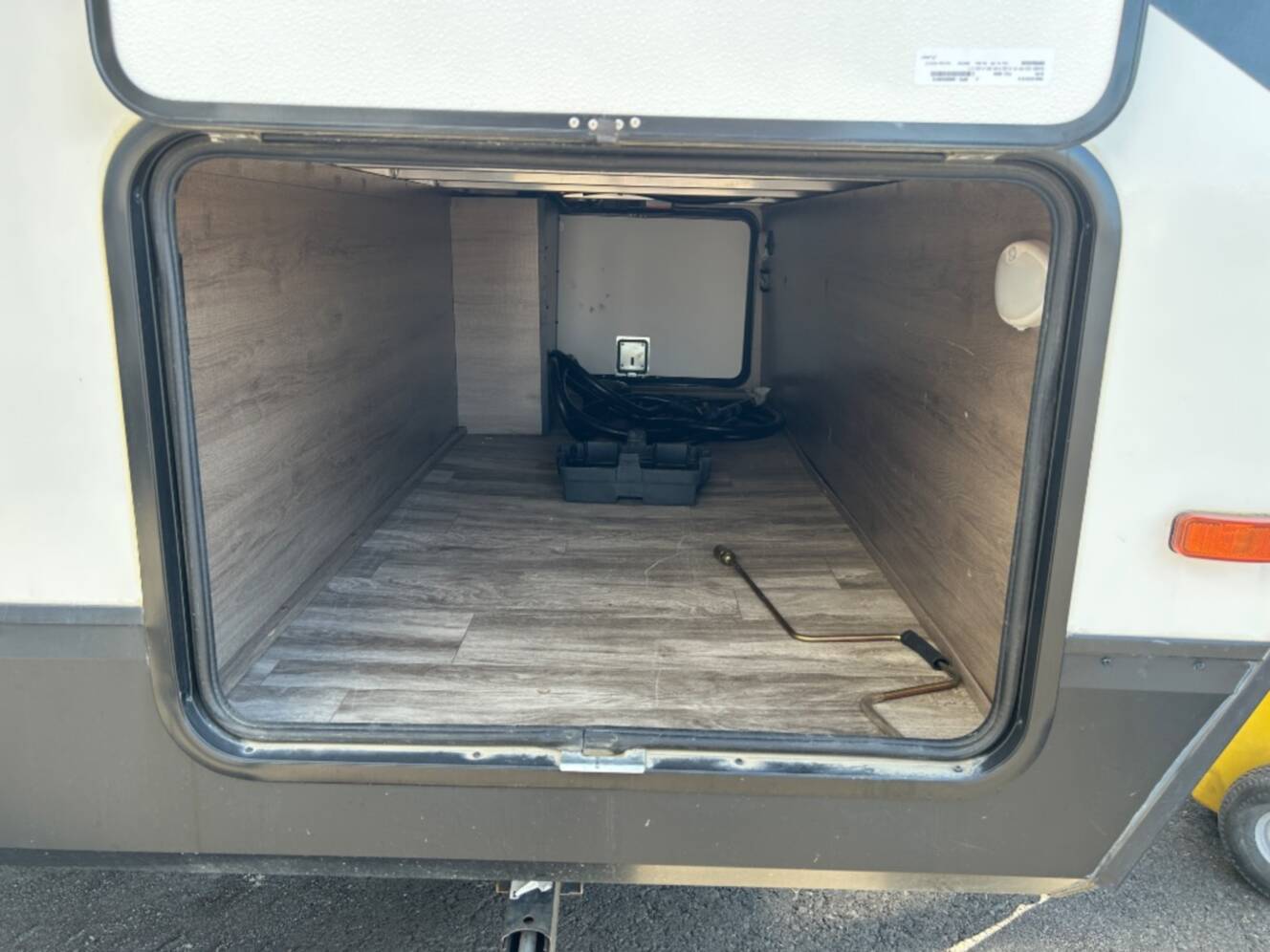 A photo of this 2023 Grand Design Imagine 2800BH