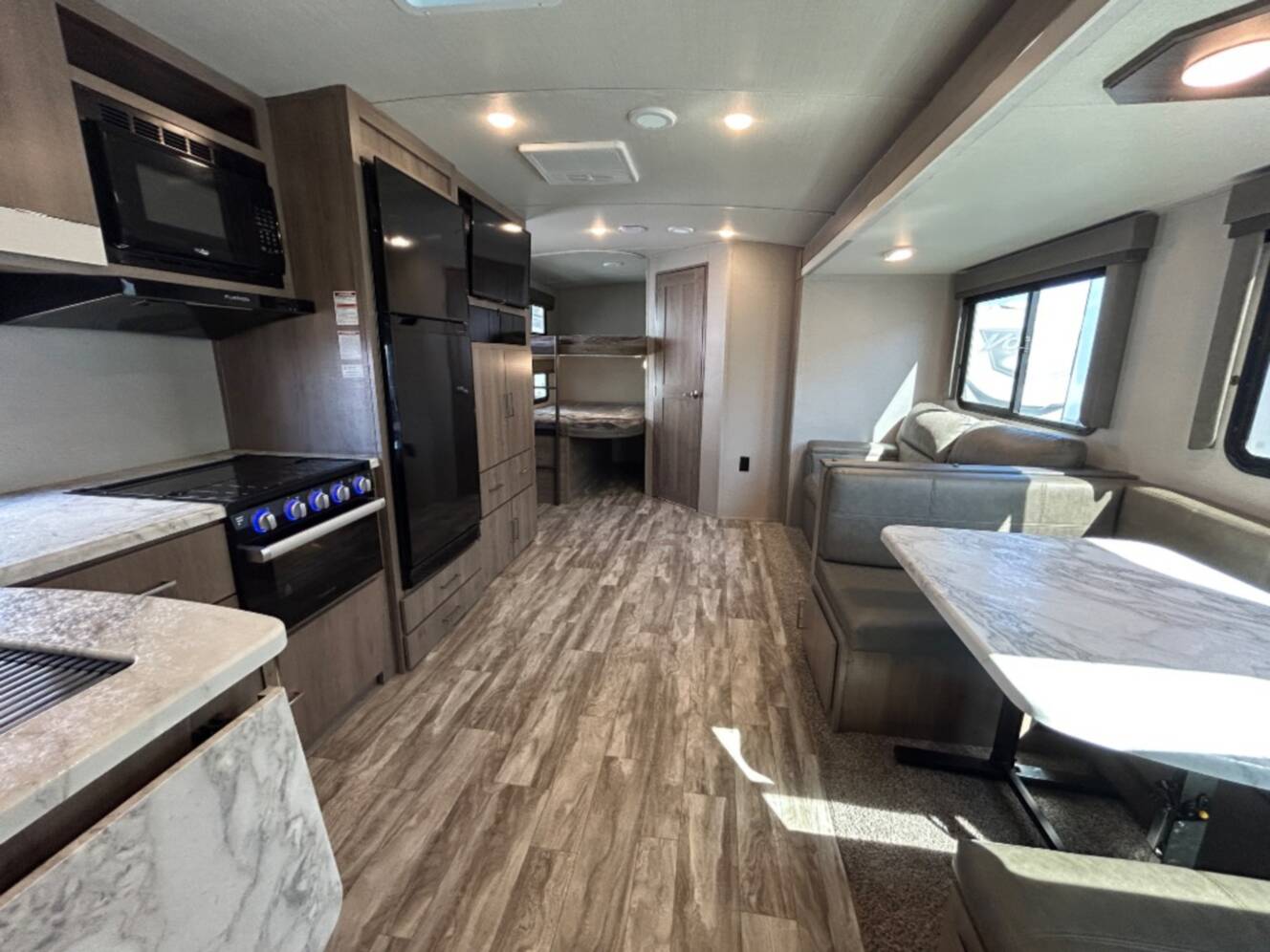 A photo of this 2023 Grand Design Imagine 2800BH