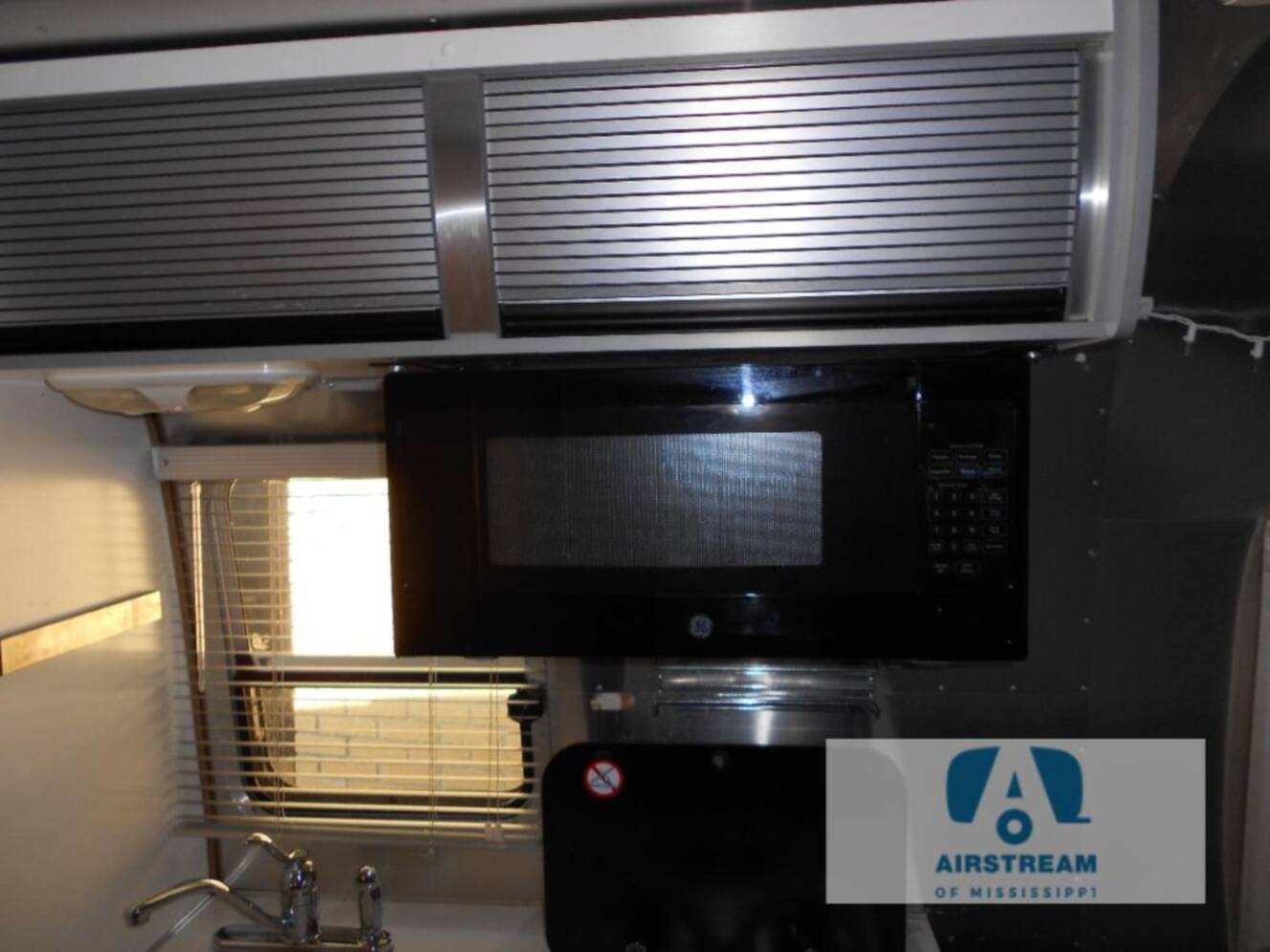 A photo of this 2014 Airstream Sport 16