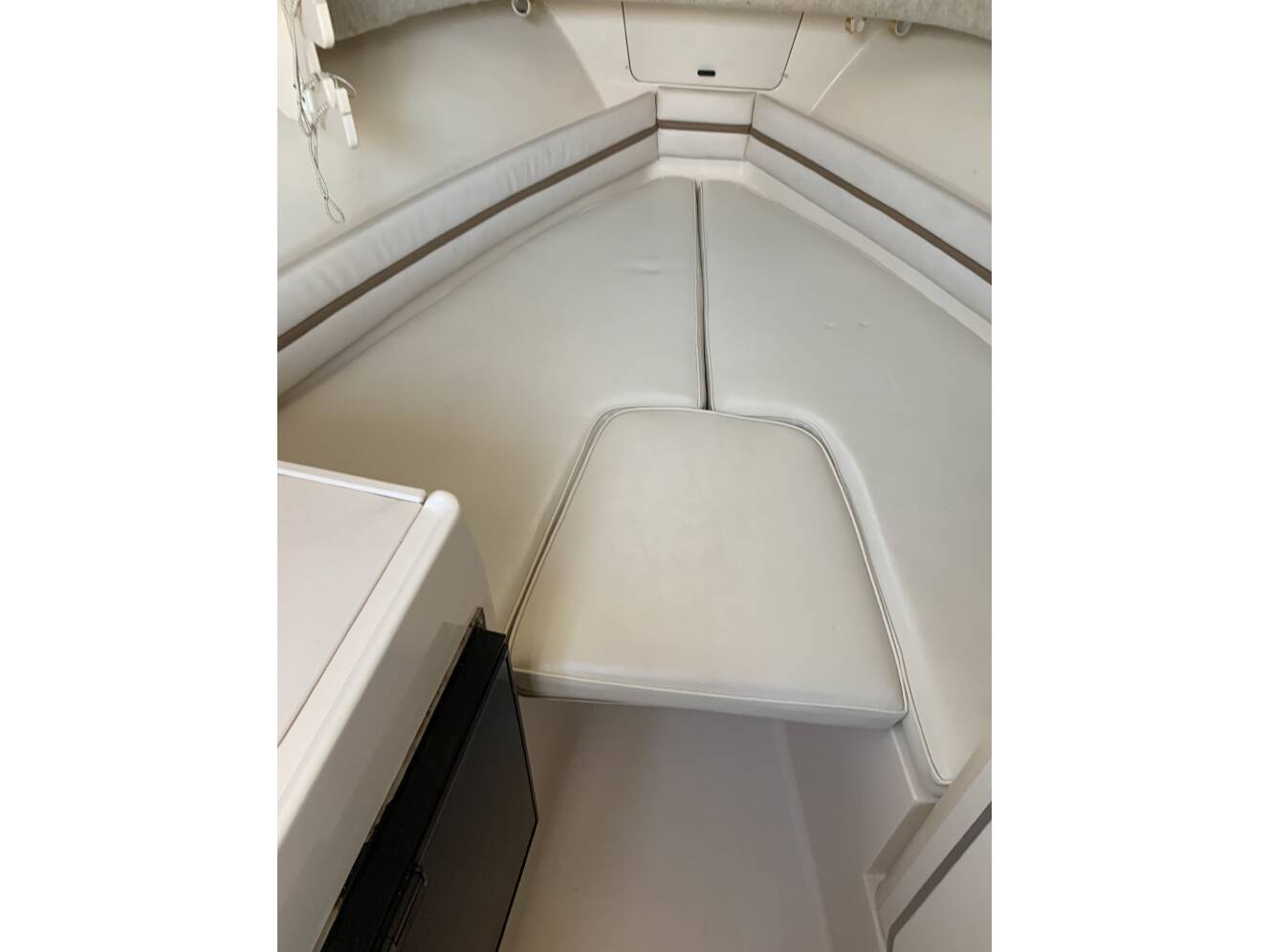 A photo of this 2001 Grady-White 282 SAILFISH