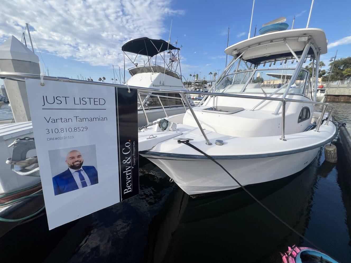 A photo of this 2001 Grady-White 282 SAILFISH