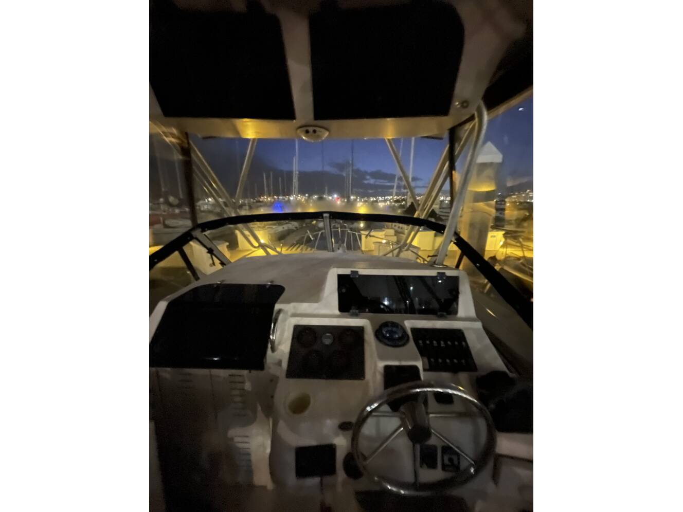 A photo of this 2001 Grady-White 282 SAILFISH