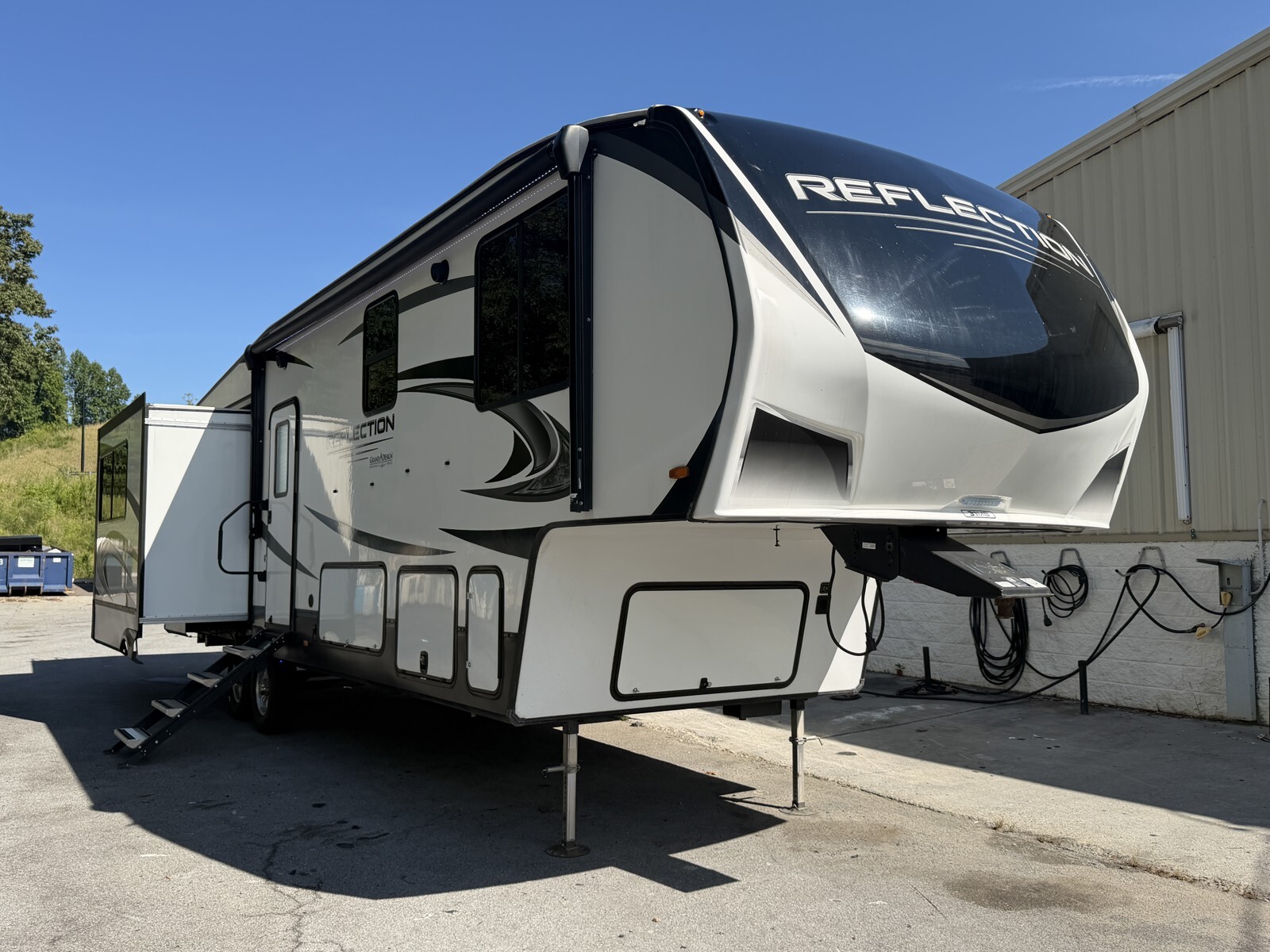 2021 Grand Design Reflection 31MB in johnson city TN