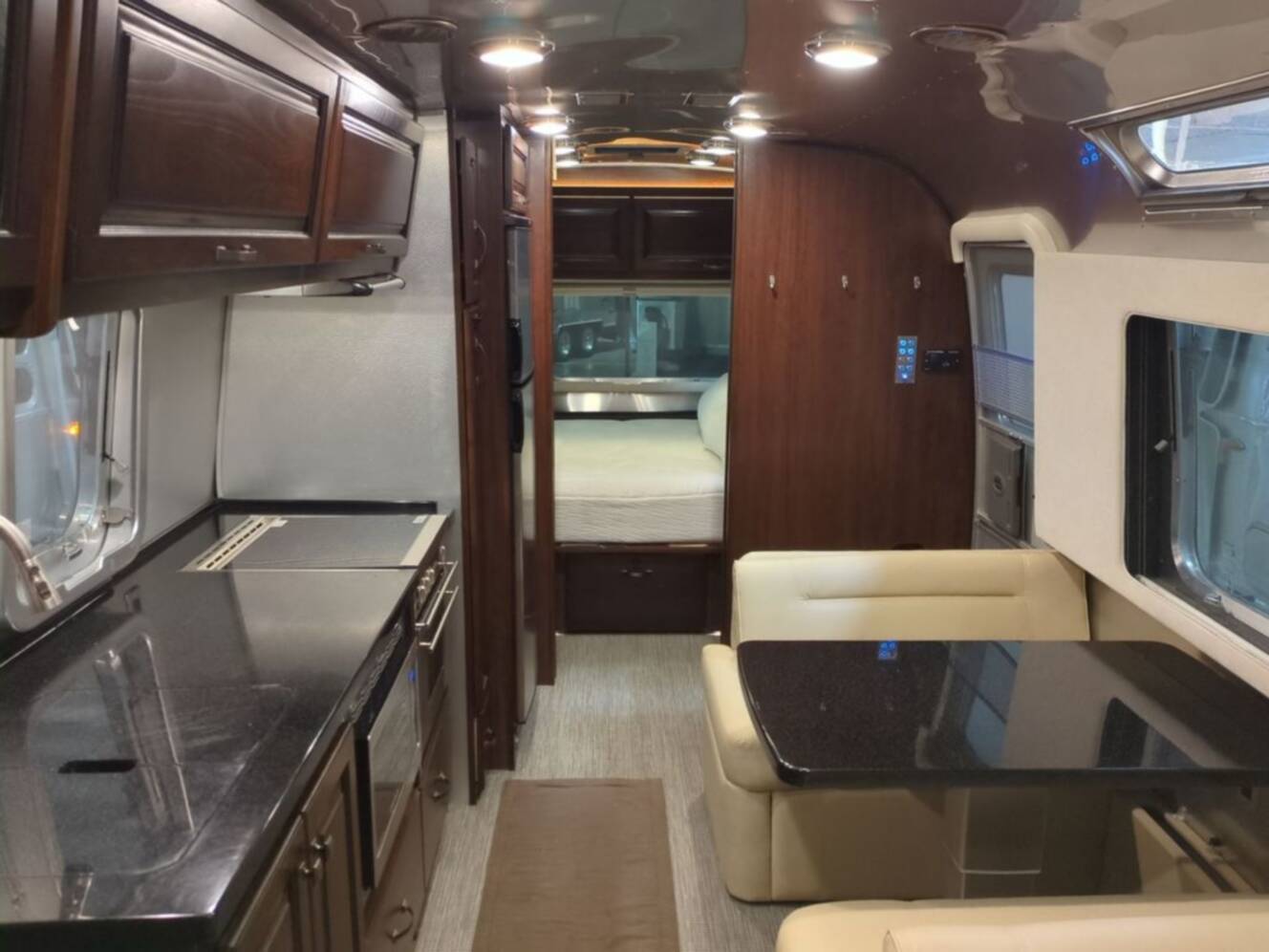 A photo of this 2020 Airstream Classic 33FB Twin