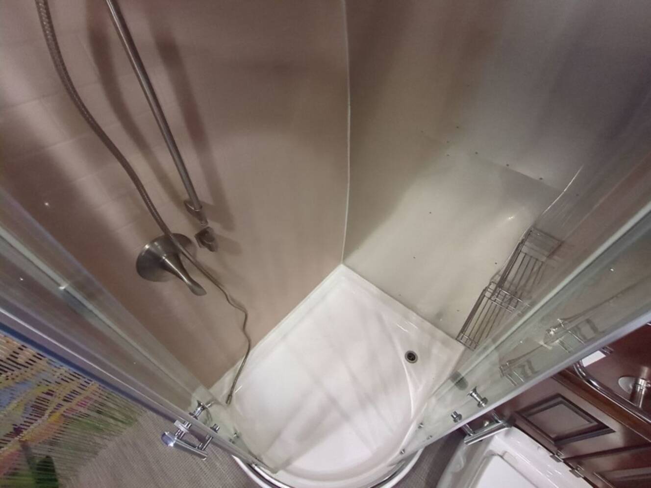 A photo of this 2020 Airstream Classic 33FB Twin