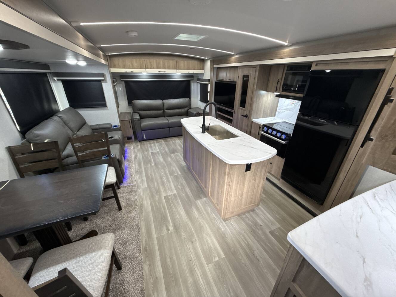 A photo of this 2024 Grand Design IMAGINE 2970RL
