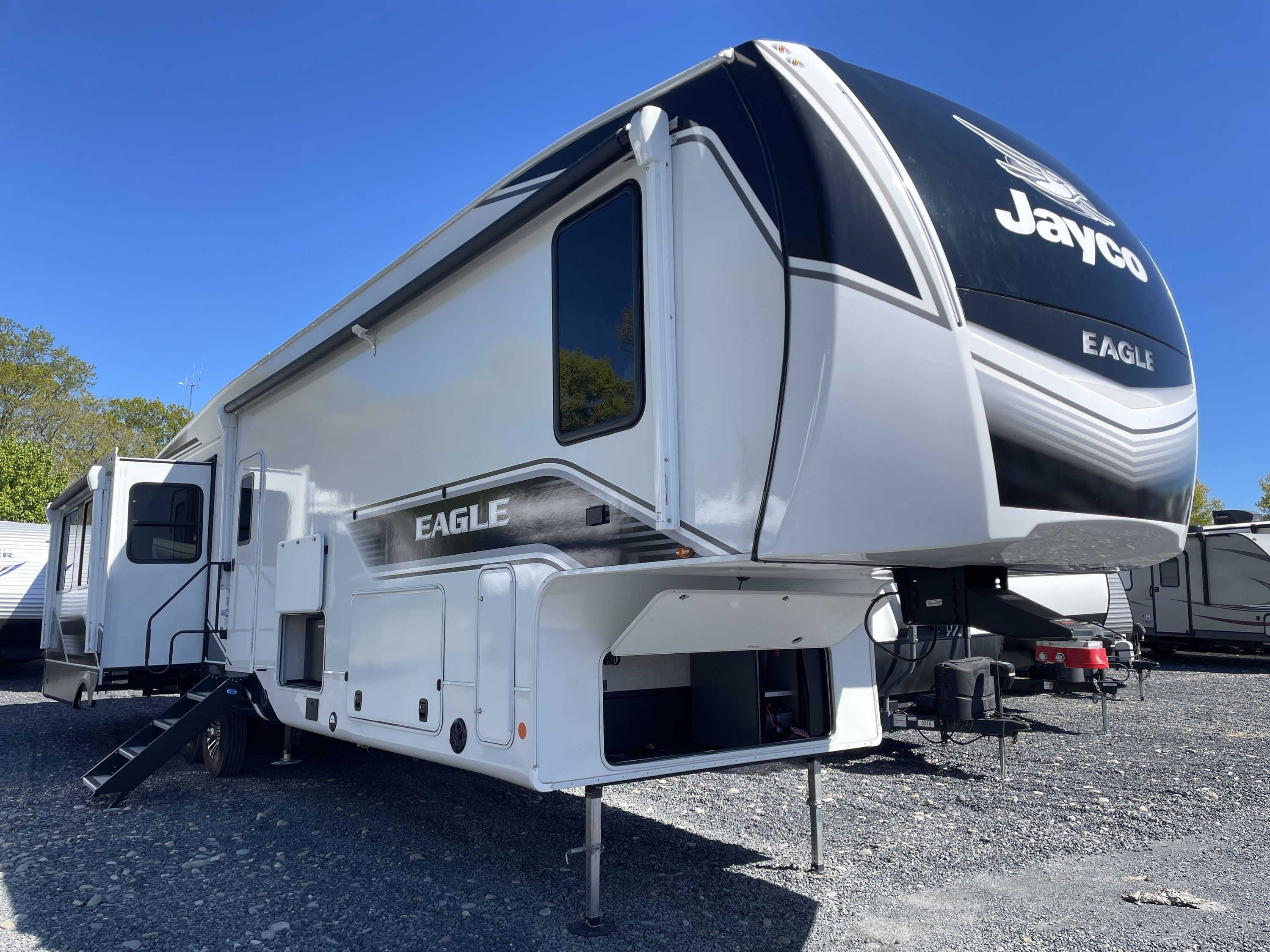 2025 Jayco EAGLE 355MBQS in lakewood NJ