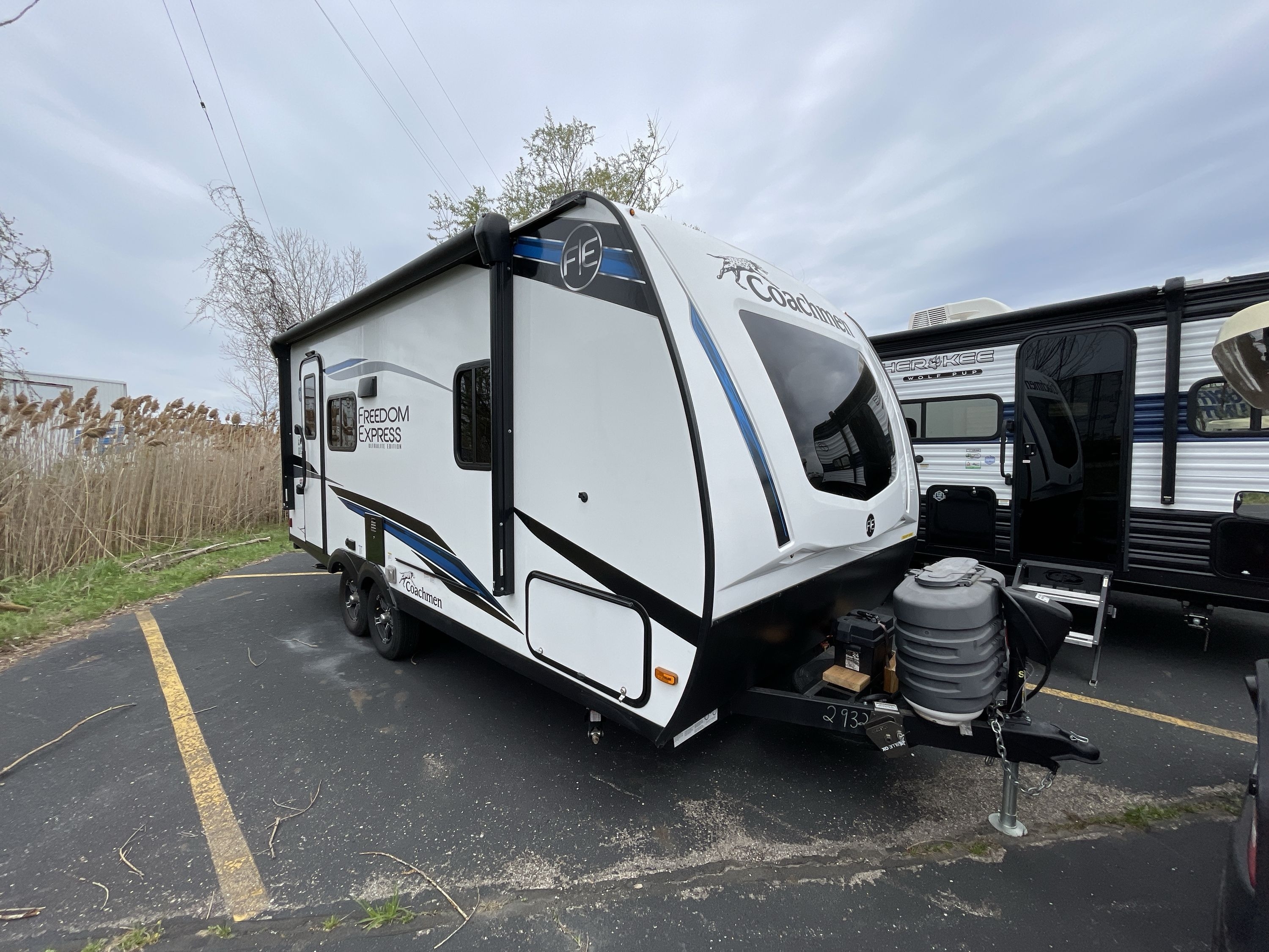 2024 Coachmen FREEDOM EXPRESS ULTRA LITE 192RBS in grand rapids MI