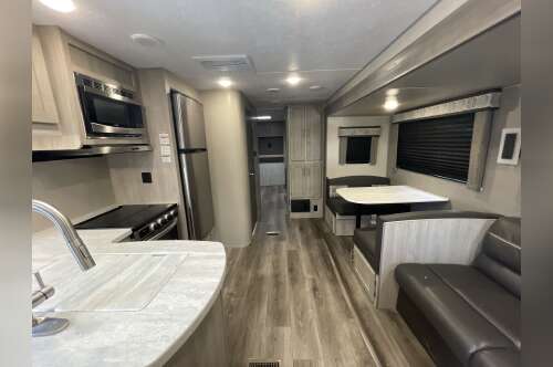 2023 Coachmen CATALINA LEGACY 323QBTSCK in fairmont WV