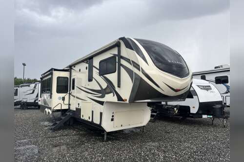 2020 Grand Design SOLITUDE 2930RL in ashland VA