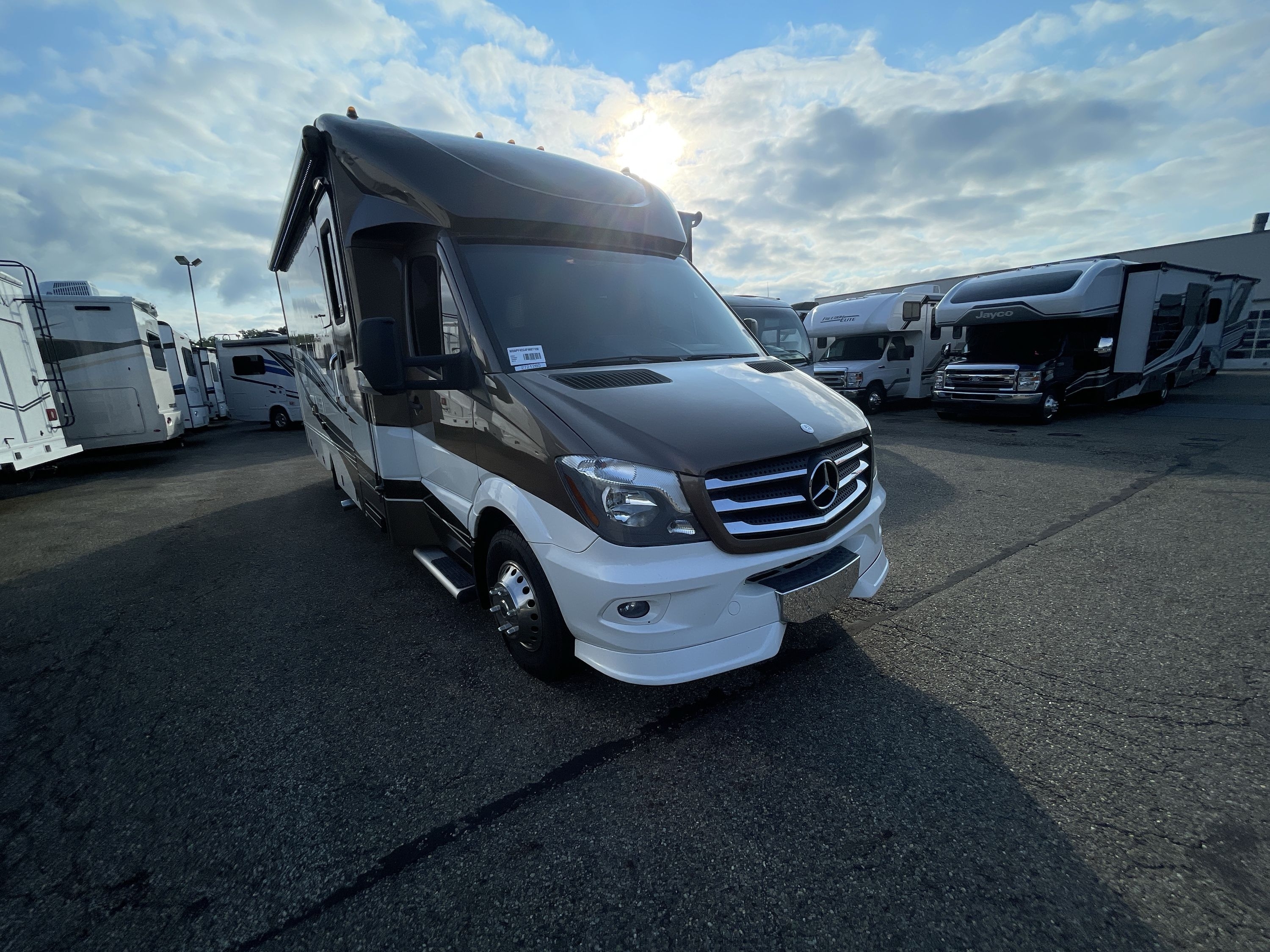 2015 Renegade VILLAGIO 25TBS in akron OH