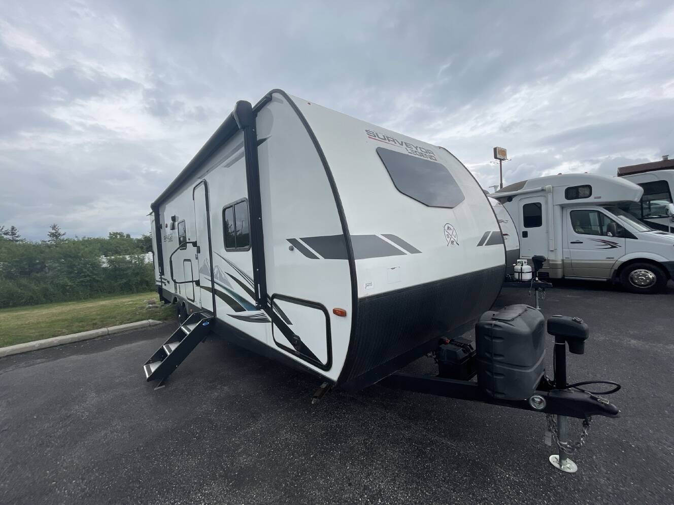 A photo of this 2022 Forest River SURVEYOR 276BHLE