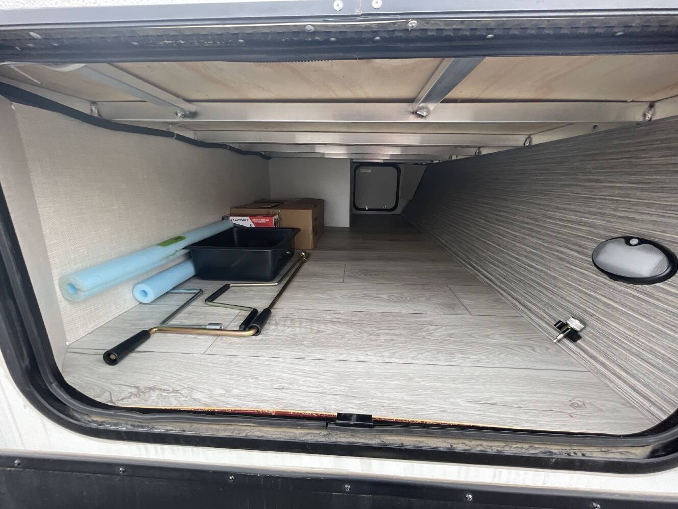 A photo of this 2022 Forest River SURVEYOR 276BHLE
