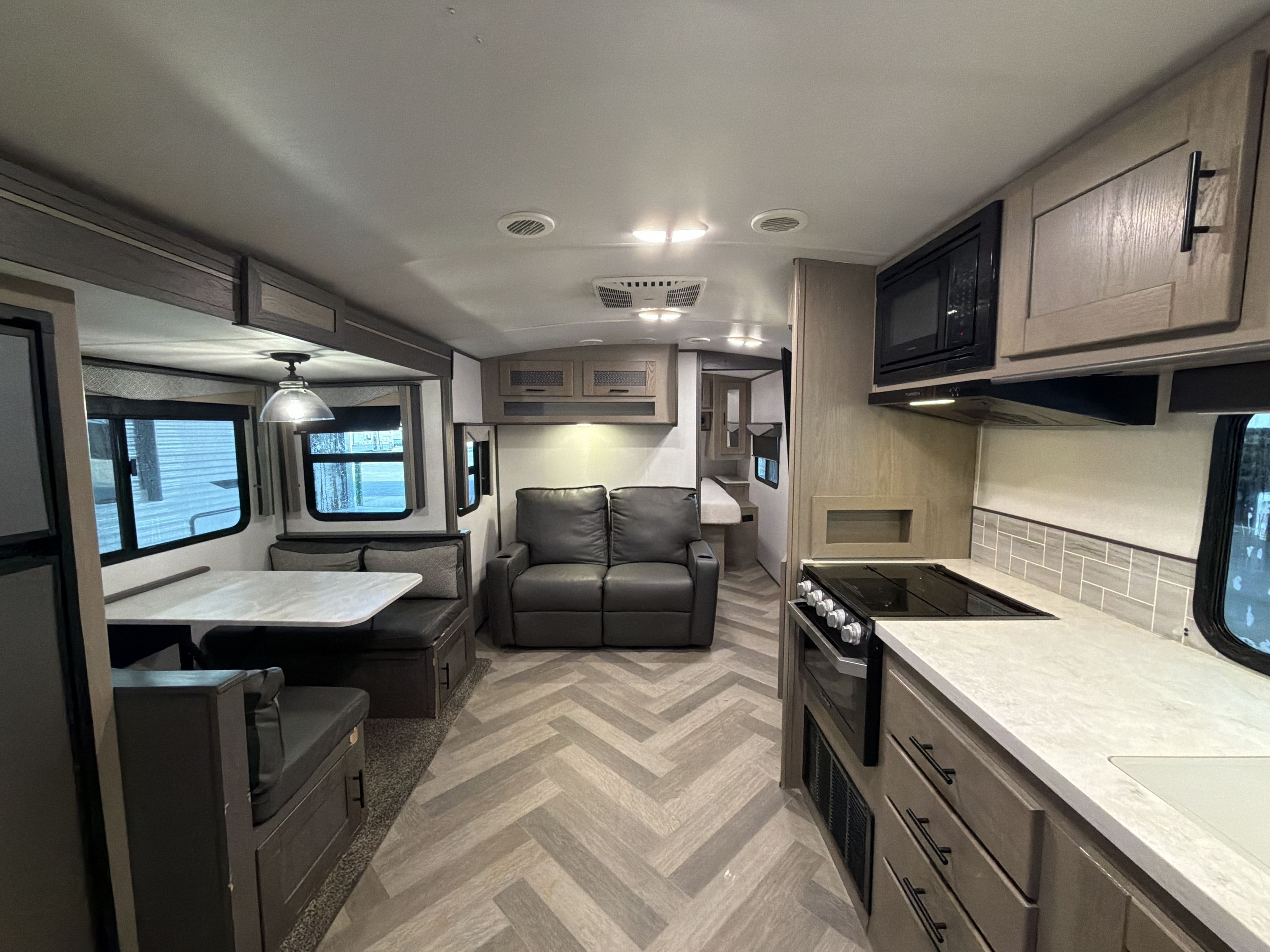 2021 Cruiser Rv TWILIGHT SIGNATURE 2600 TWS2600 in little falls MN