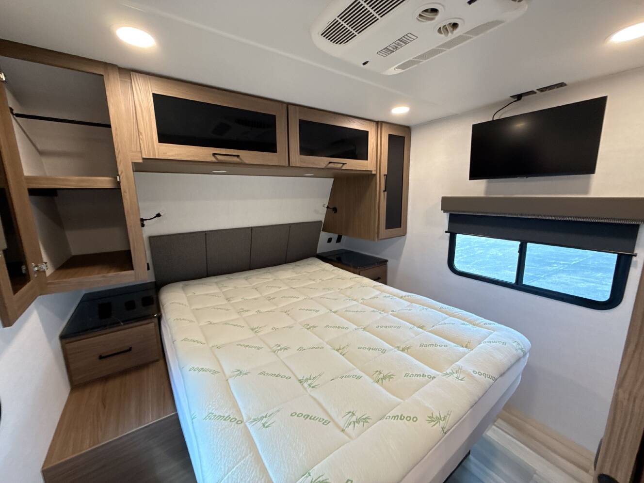 A photo of this 2024 Alliance DELTA 251BH